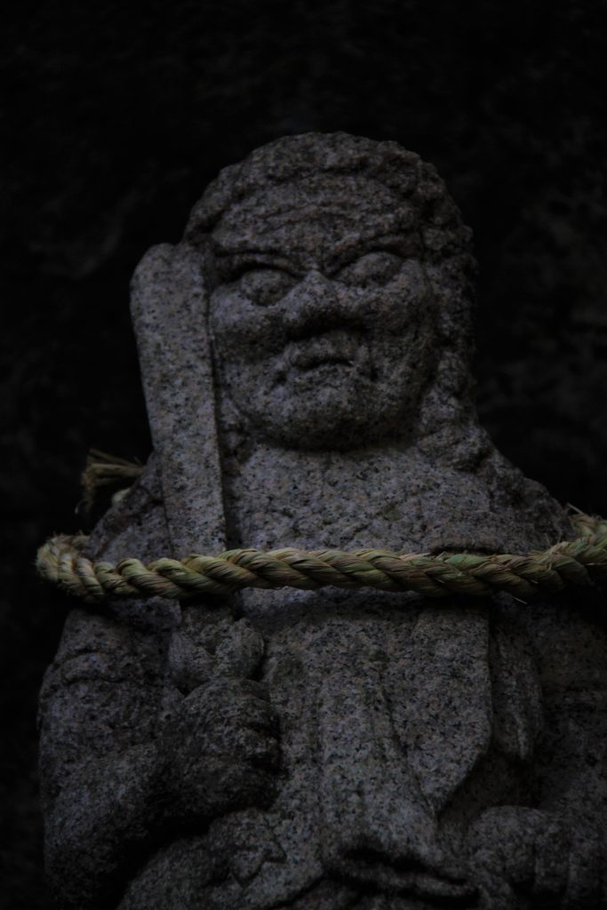 奈良　観光　おすすめ　心霊　ミステリースポット　モデルコース　パワースポット 東大寺　二月堂　天河神社　天川村　生駒　宝山寺　法隆寺　大神神社　飛鳥　飛鳥大仏　鹿　伊勢神社　熊野本宮　大社　五芒星　レイライン　旅行　日本　最古　平城京　平安京　出雲大社　富士山　　二上山　どんづるぼう　トンネル　高取城　五百羅漢　弥山　弥山神社　UFO