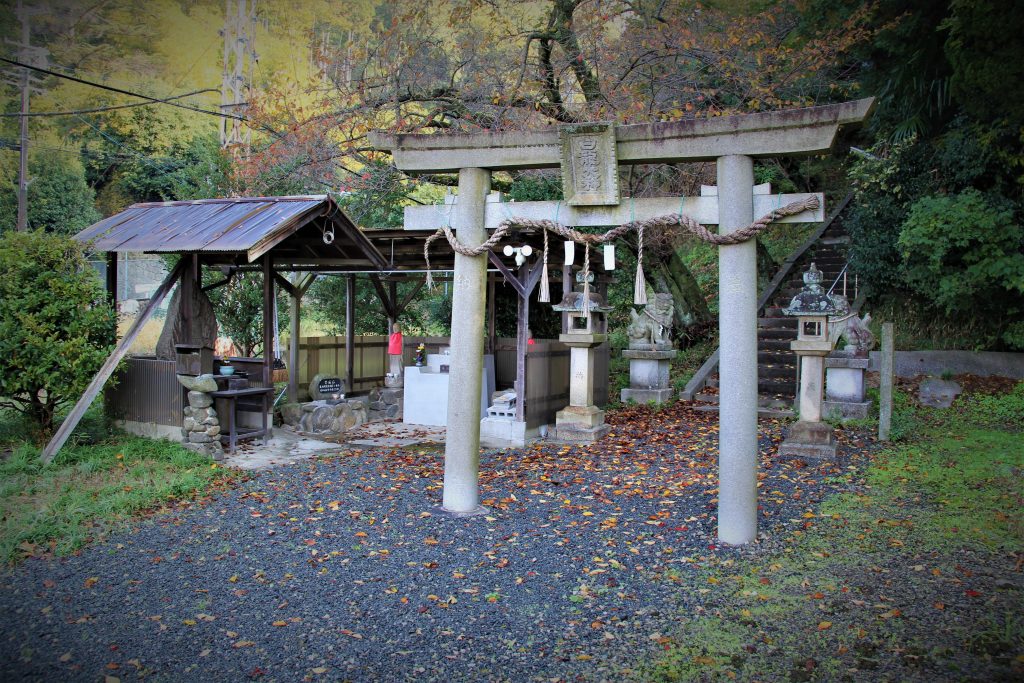 奈良　観光　おすすめ　心霊　ミステリースポット　モデルコース　パワースポット 東大寺　二月堂　天河神社　天川村　生駒　宝山寺　法隆寺　大神神社　飛鳥　飛鳥大仏　鹿　伊勢神社　熊野本宮　大社　五芒星　レイライン　旅行　日本　最古　平城京　平安京　出雲大社　富士山　　二上山　どんづるぼう　トンネル　高取城　五百羅漢　弥山　弥山神社　UFO