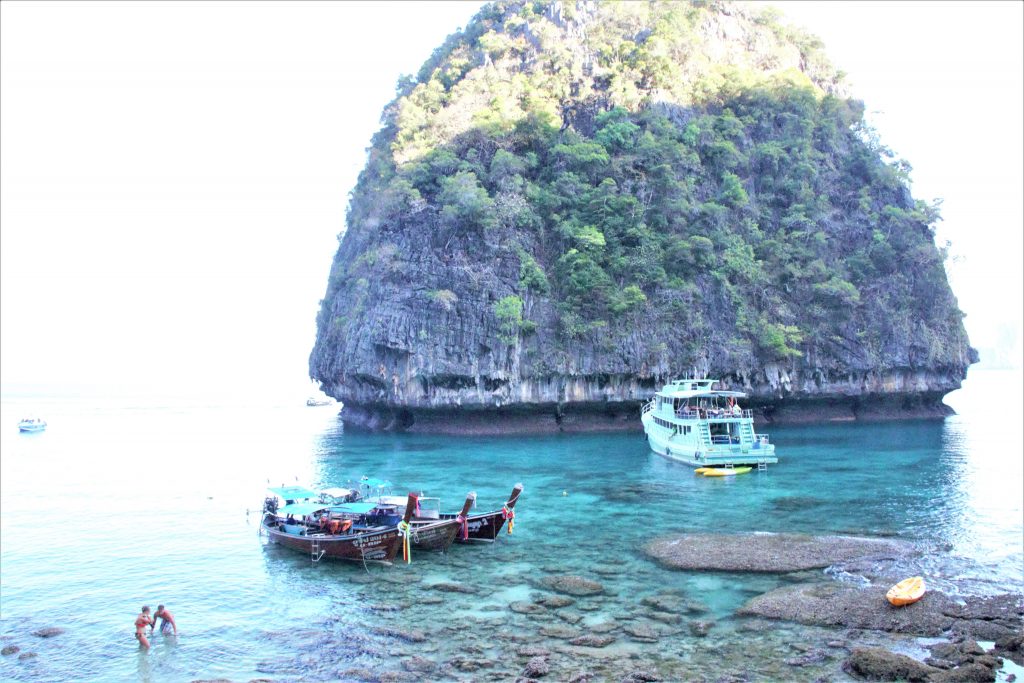 ピピ島　レイ島　マヤベイ　タイ　プーケット　観光　旅行　海　絶景　ビーチ