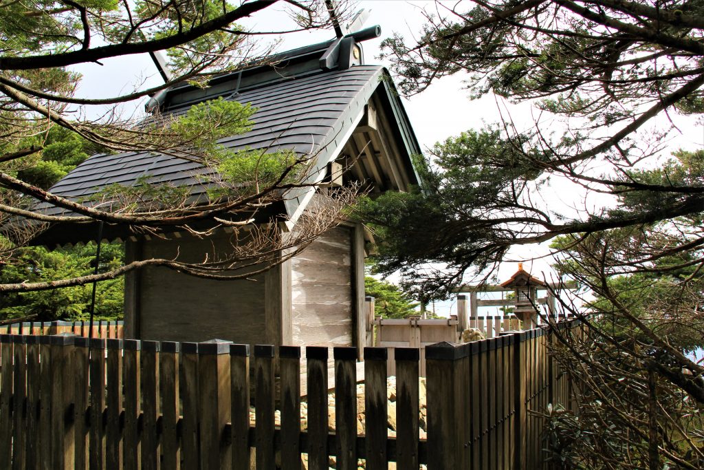 ＵＦＯ　奈良　奈良県　天川村　天河神社　弥山　ピラミッドパワー　パワースポット　高野　吉野　熊野　日本　古来　世界遺産　登山　超常現象　霊　運気　紀伊山地の霊場と参詣道　大峯山　女人結界　女人禁制