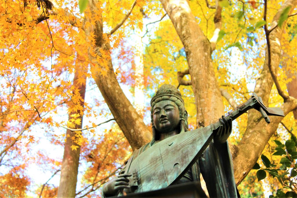 京都　紅葉　見ごろ　時期　ライトアップ　名所　穴場　ランキング　おすすめ　寺 東福寺　三千院　嵐山　化野念仏寺　愛宕念仏寺　車折神社　直指庵　清滝　錦雲渓神護寺　今熊野観音寺　寂光院　貴船神社　嵯峨鳥居本　愛宕神社　一之鳥居　野宮神社　哲学の道　