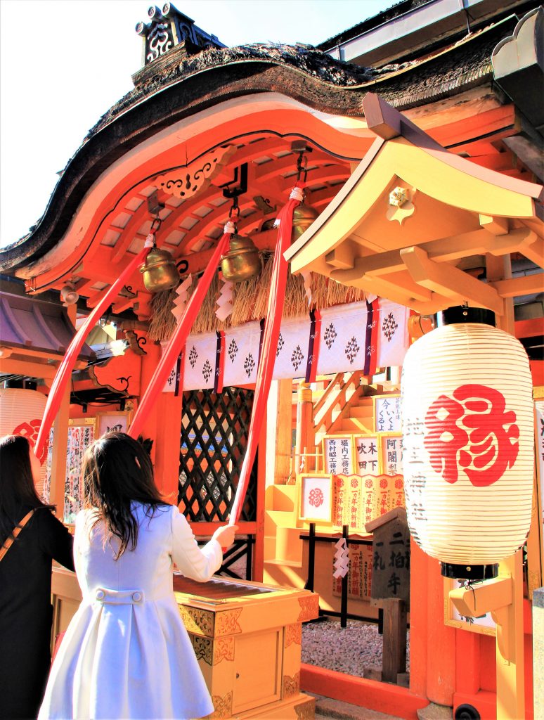 観光　京都　最強　パワースポット　巡り　恋愛　運気　アップ　神社　地主神社　清水寺　美御前社　八坂神社　晴明神社　北野天満宮　芸能神社　車折神社　アクセス　場所　行き方