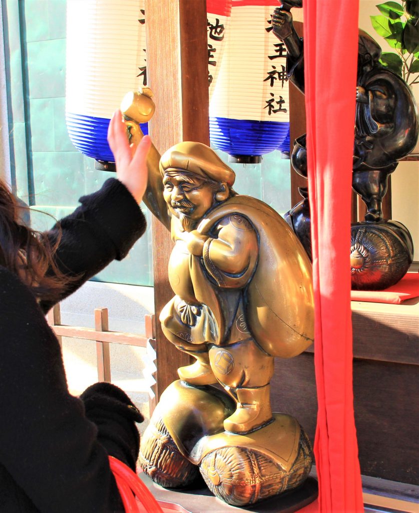 恋愛　最強　強力　パワースポット　京都　清水寺　地主神社　恋占いの石　お守り　効果　見どころ