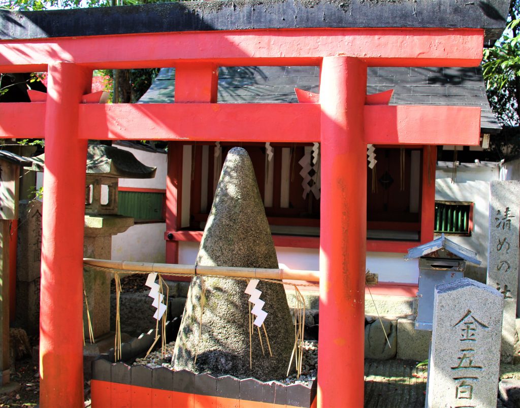 観光　京都　最強　パワースポット　巡り　恋愛　運気　アップ　神社　地主神社　清水寺　美御前社　八坂神社　晴明神社　北野天満宮　芸能神社　車折神社　アクセス　場所　行き方